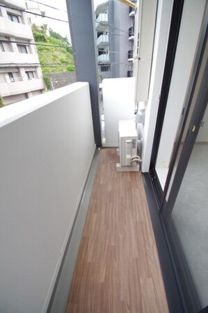 LOC'S SHINYURIGAOKAの物件内観写真